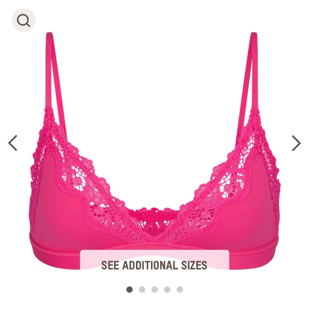 Skims Fits Everybody Corded Lace Bralette size small in Neon Rose